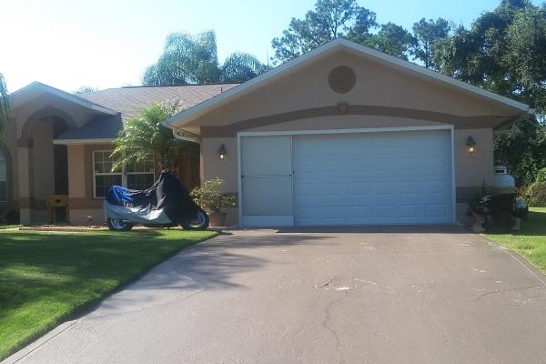 Raised Short Panel Garage Door