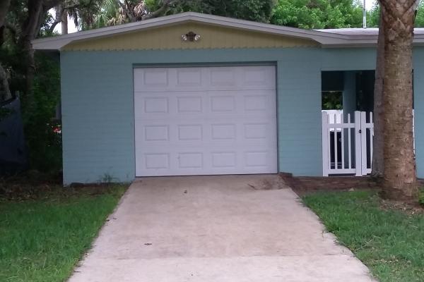 Raised Short Panel Garage Door